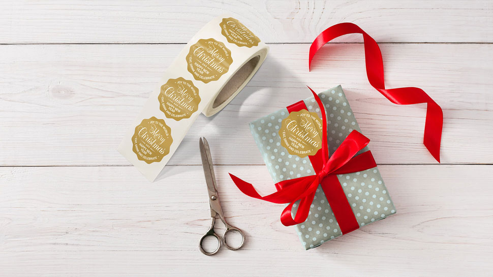 Etichette natalizie: chiudipacco adesivi personalizzati