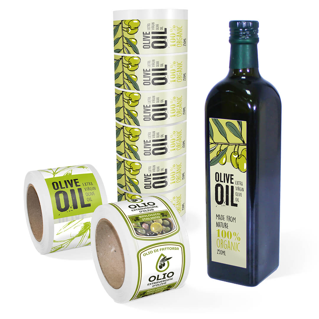 Modelli mockup di bottiglie di vetro per olio extra vergine di oliva